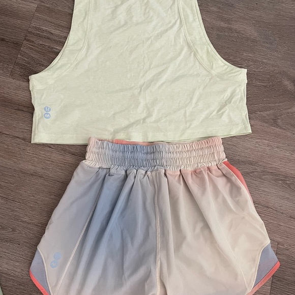 lululemon x Madhappy Set - 4” Ombré Hottie Hot Short & All Yours Crop Tank - Picture 7 of 7